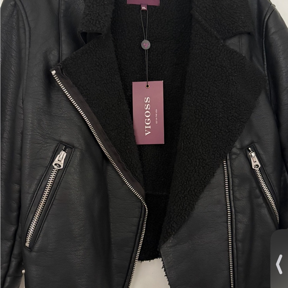 Vigoss Black Faux Leather Shearling Moto Jacket - Picture 4 of 6